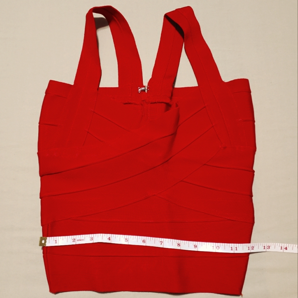 fitted zippered halter